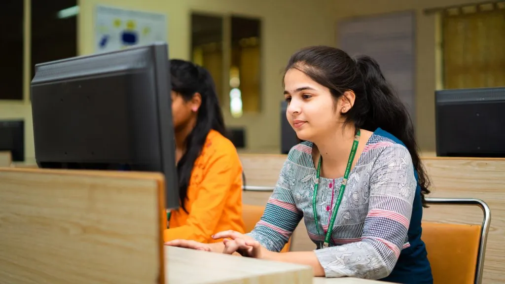 Computer lab infrastructure at Sreyas